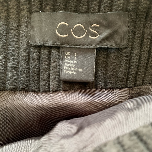 Cos corduroy skirt - Picture 4 of 4